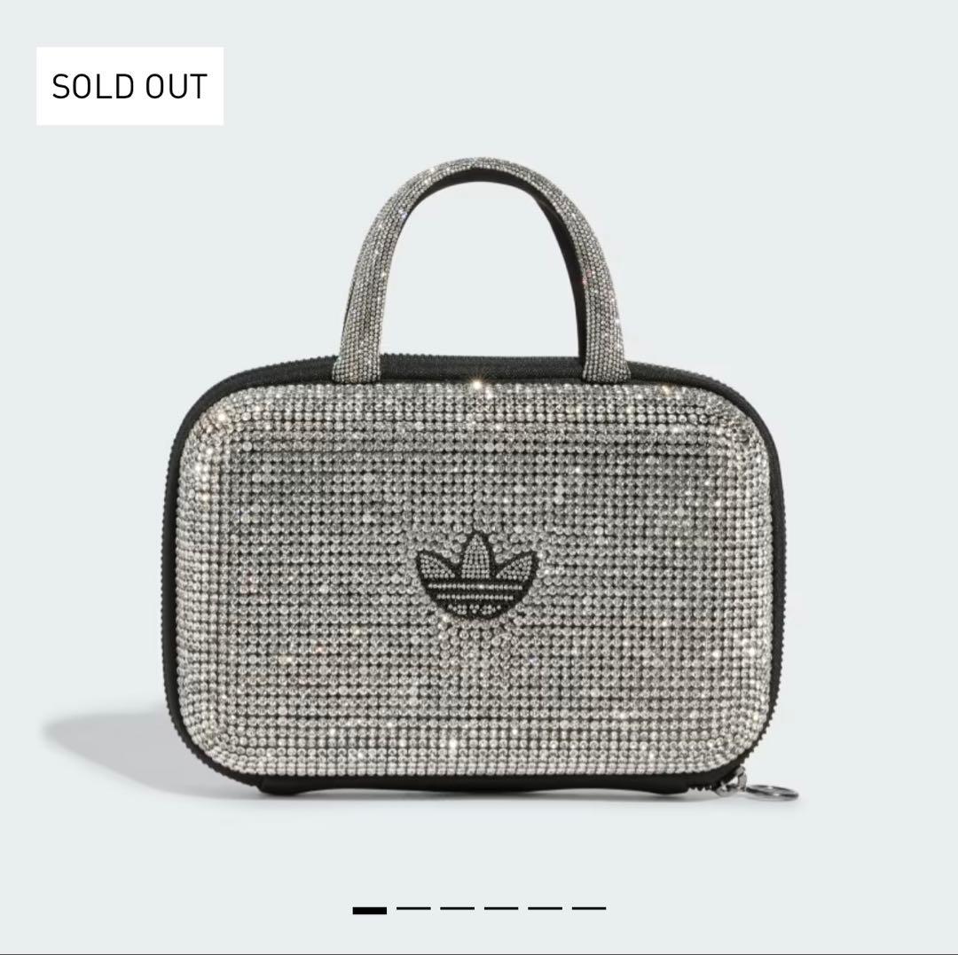 adidas ラインストーンクラッチバッグ