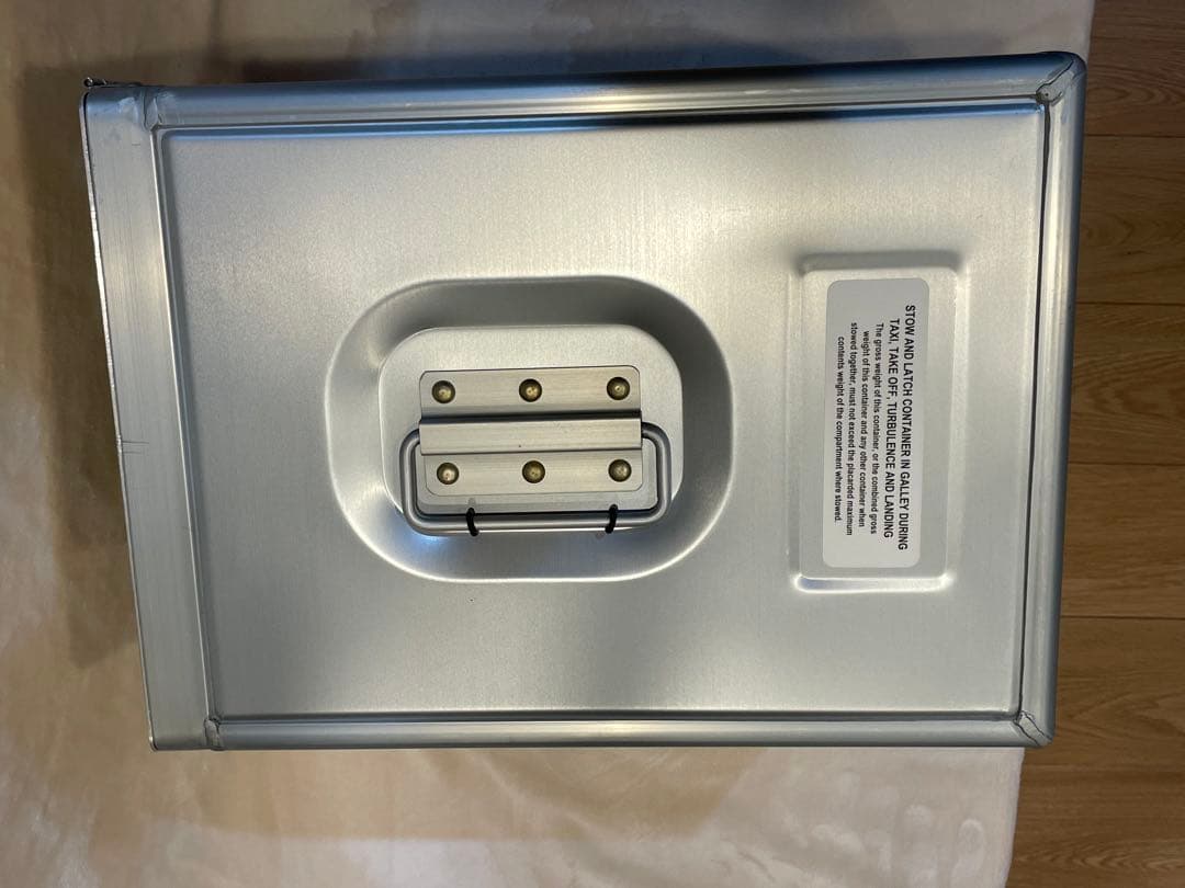 DELTA航空　ギャレーコンテナ　アルミBOX