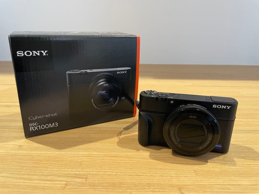 箱付属品あり　SONY Cyber-shot DSC-RX100M3