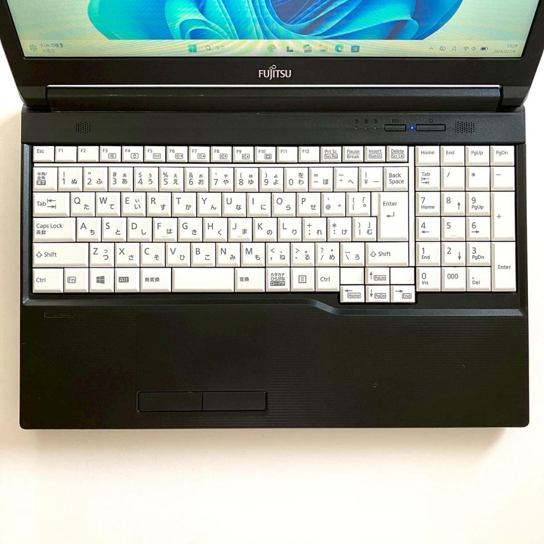 ★おすすめスペック★ テンキー付き 第10世代i5 ドライブ付き 富士通 500