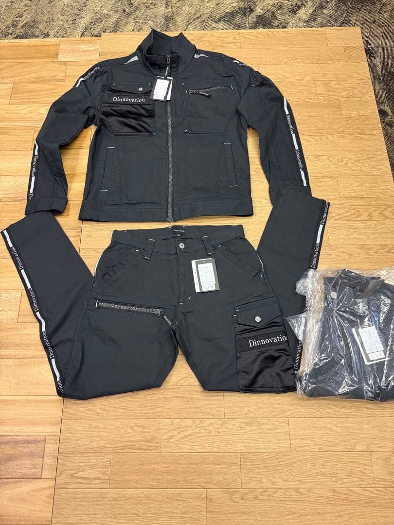 ディノベーション　作業服　上下セット　パンツ2本付き　スミクロ　M-L