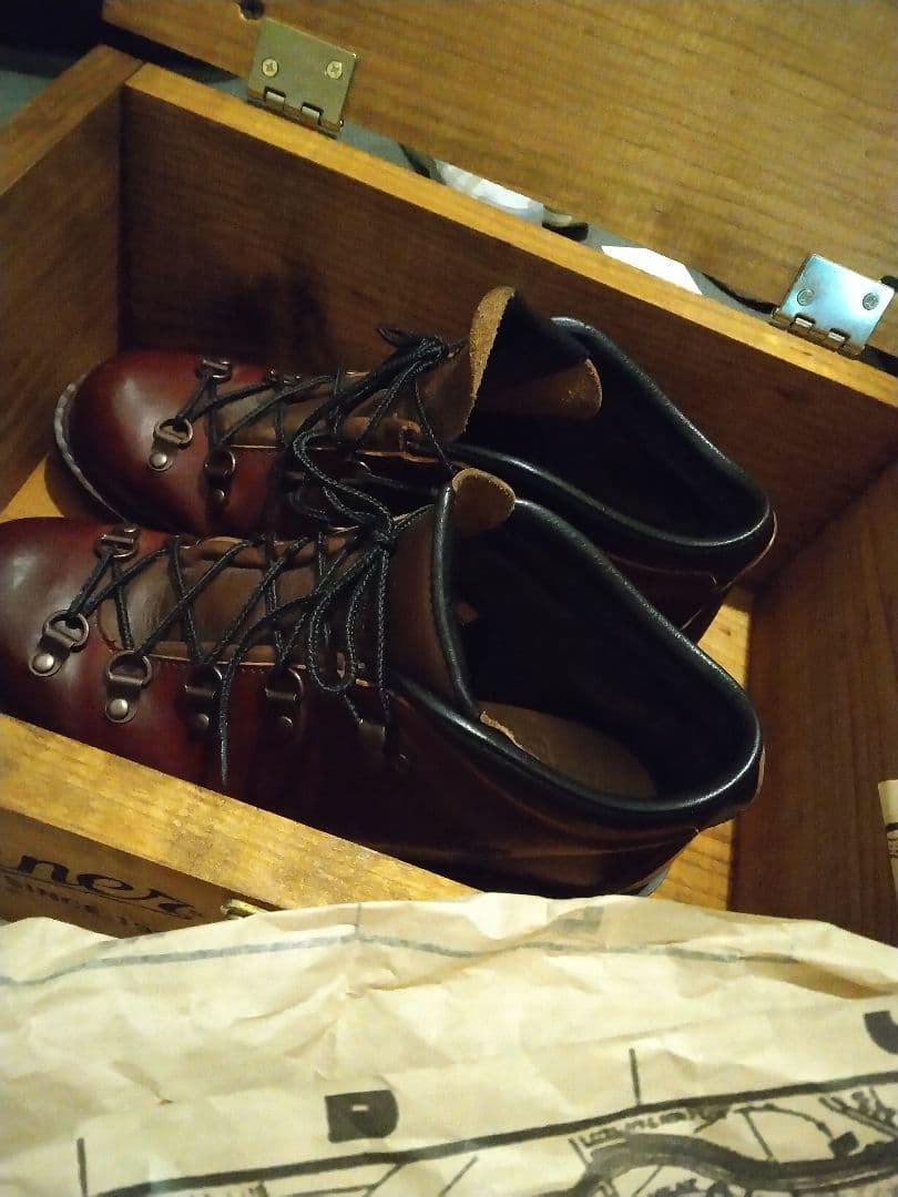 Danner ハイカットブーツ ダークブラウン 木箱付きコードバン