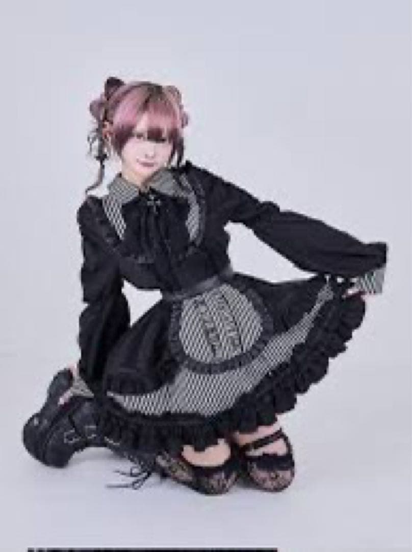 Qooza ハウスダストさん着用 IMVAL