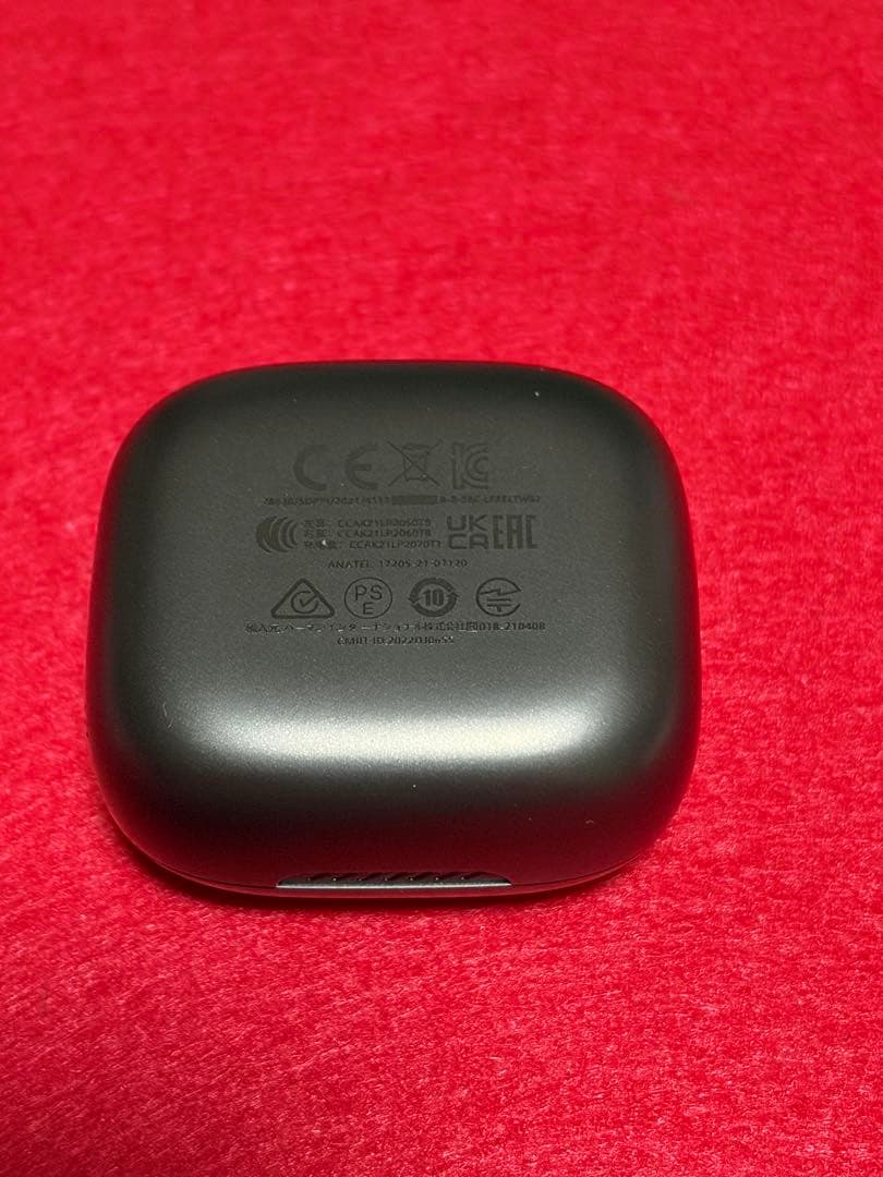 JBL LIVE FREE 2 TWS ワイヤレスイヤホン（値下げしました）