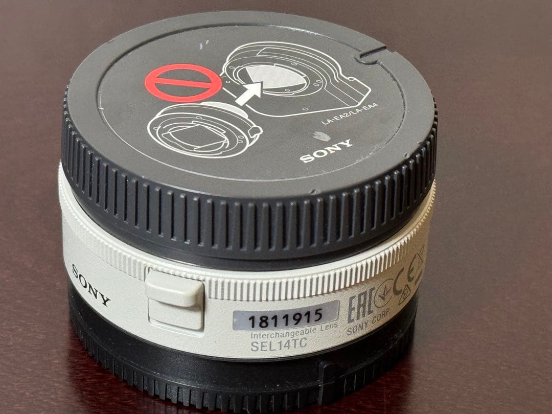 Sony Eマウント 1.4x テレコンバーター　SEL14TC