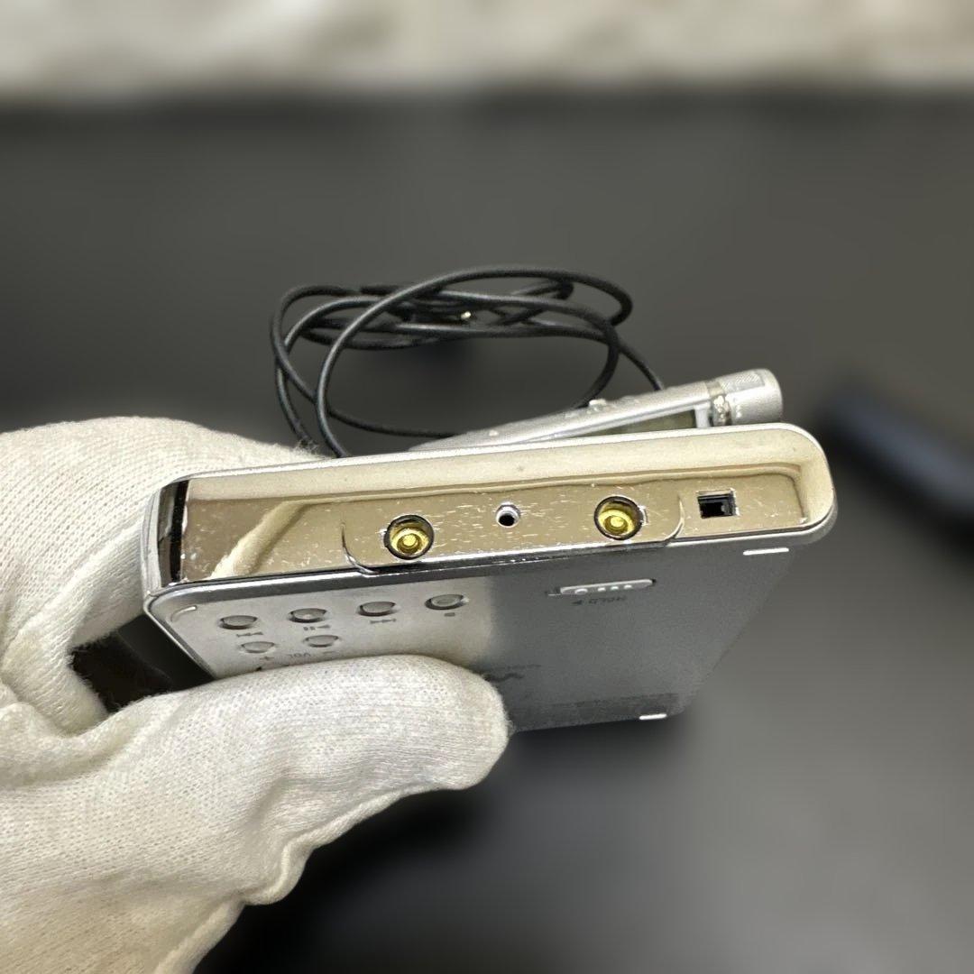 美品SONY HI-MD WALKMAN MDプレーヤー MZ-EH930