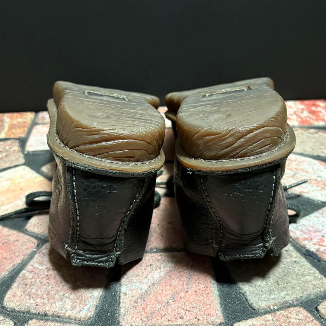 クラークス　チャッカブーツ　レザー　革靴 オブリークトゥ　シボ加工　27cm 黒