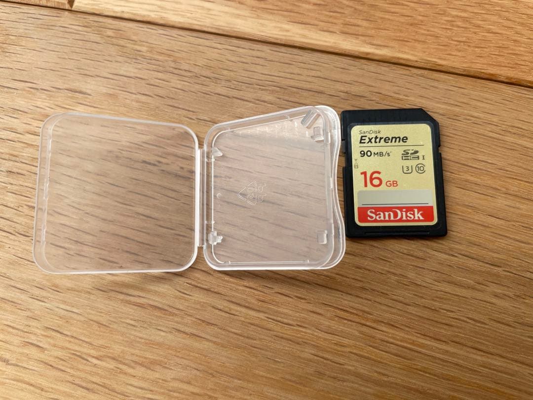 【レンズ汚れ】 Panasonic HC-V360M ビデオカメラ SDカード付