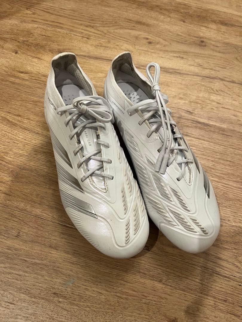 アディダス プレデターエリートFG 25.5センチ