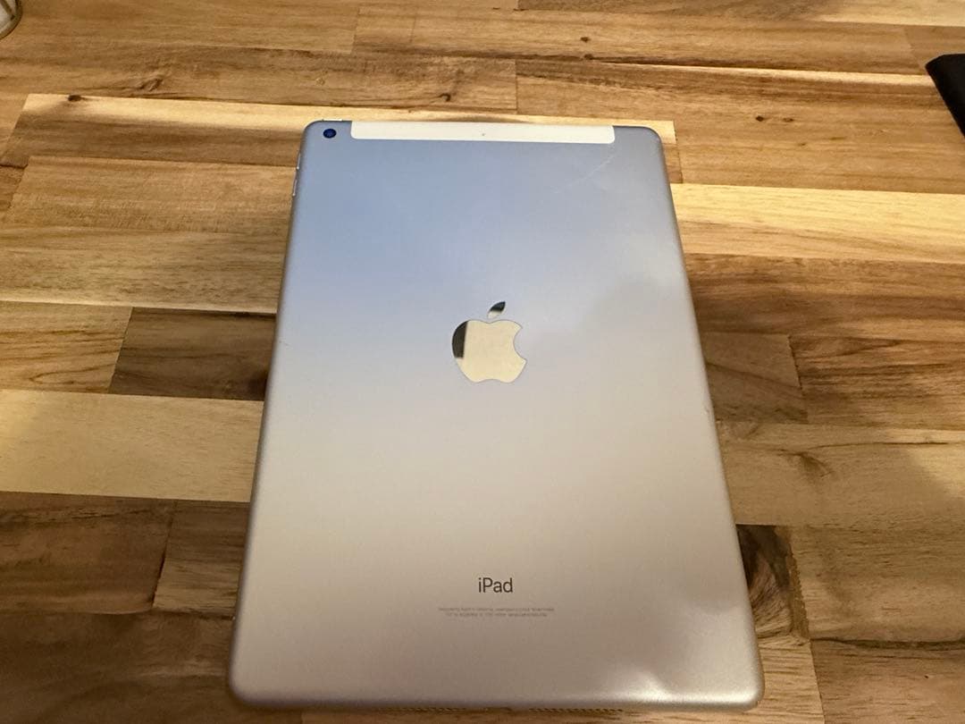 iPad 第６世代 32GB Cellularモデル