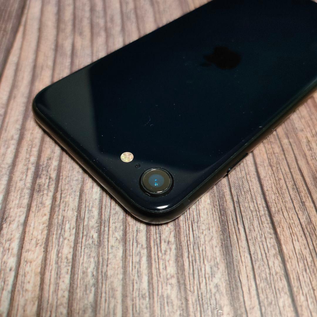 iPhone SE 第3世代 SIMフリー 64GB バッテリー100%
