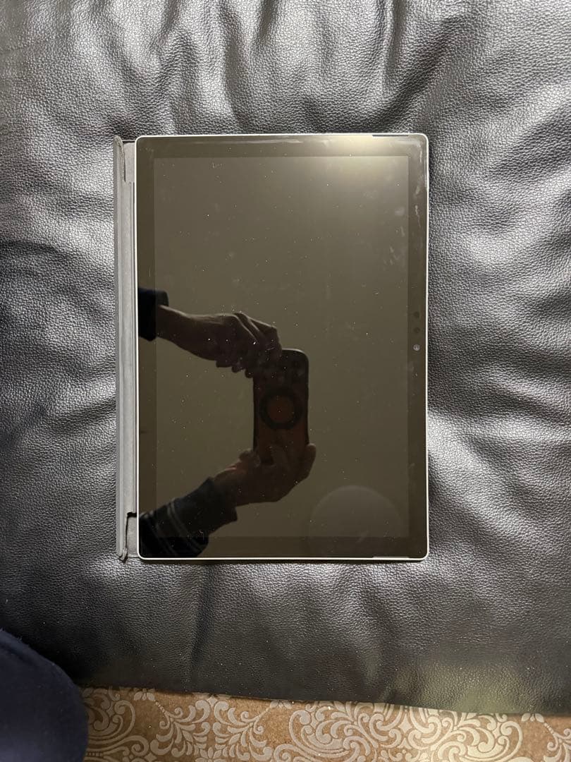 Microsoft Surface Pro 5シルバー キーボードカバー付き