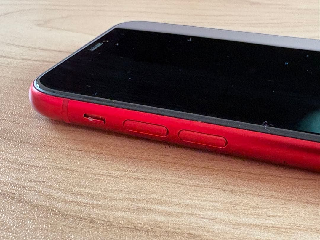 【美品】iPhone11 64GB レッド