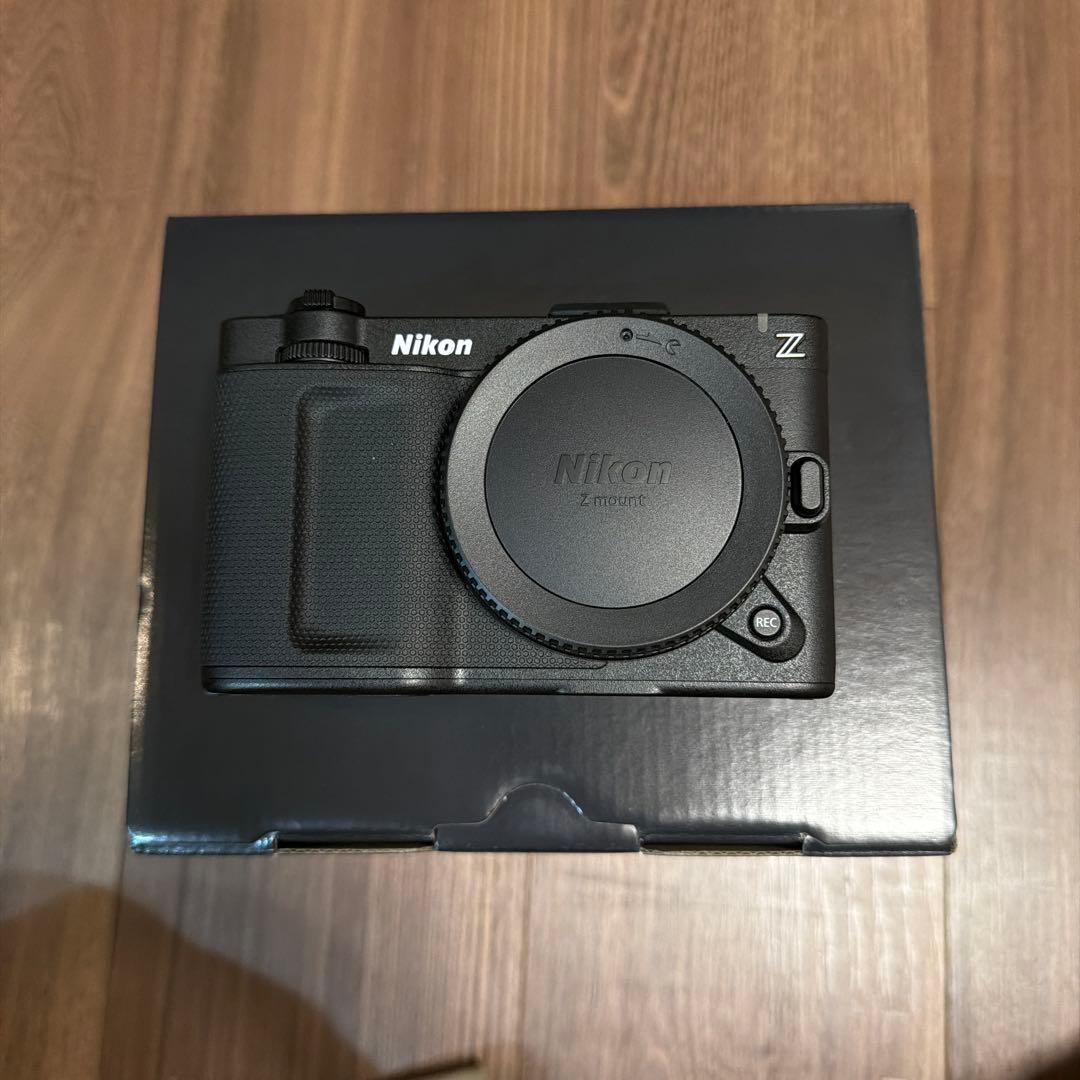 Nikon ZR ほぼ新品