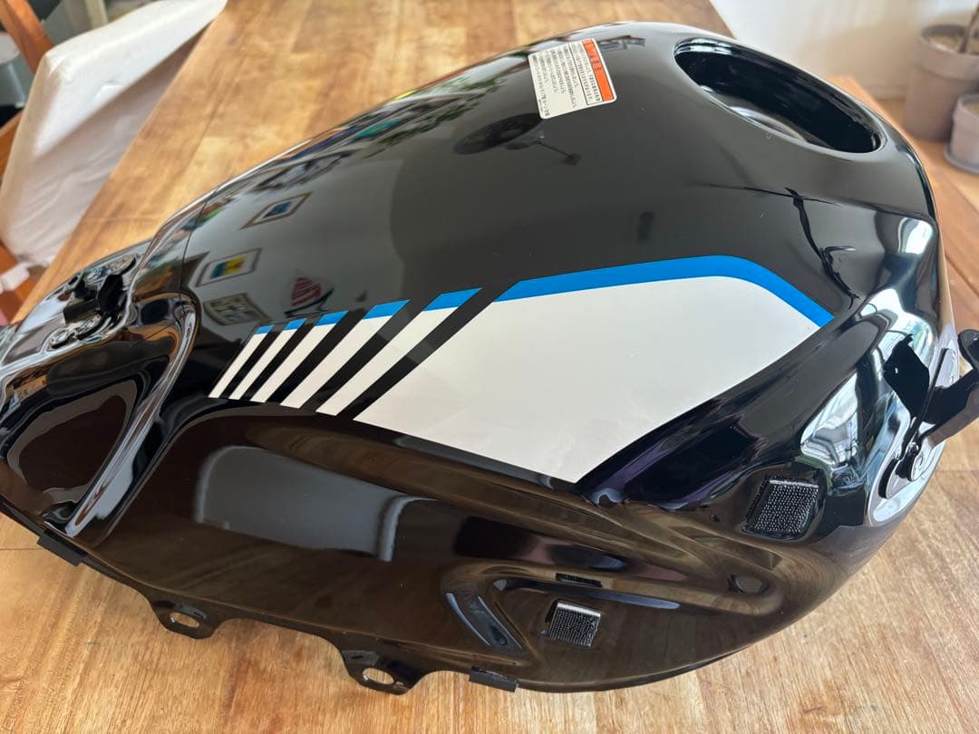 HONDA 400X 22年〜　純正タンク