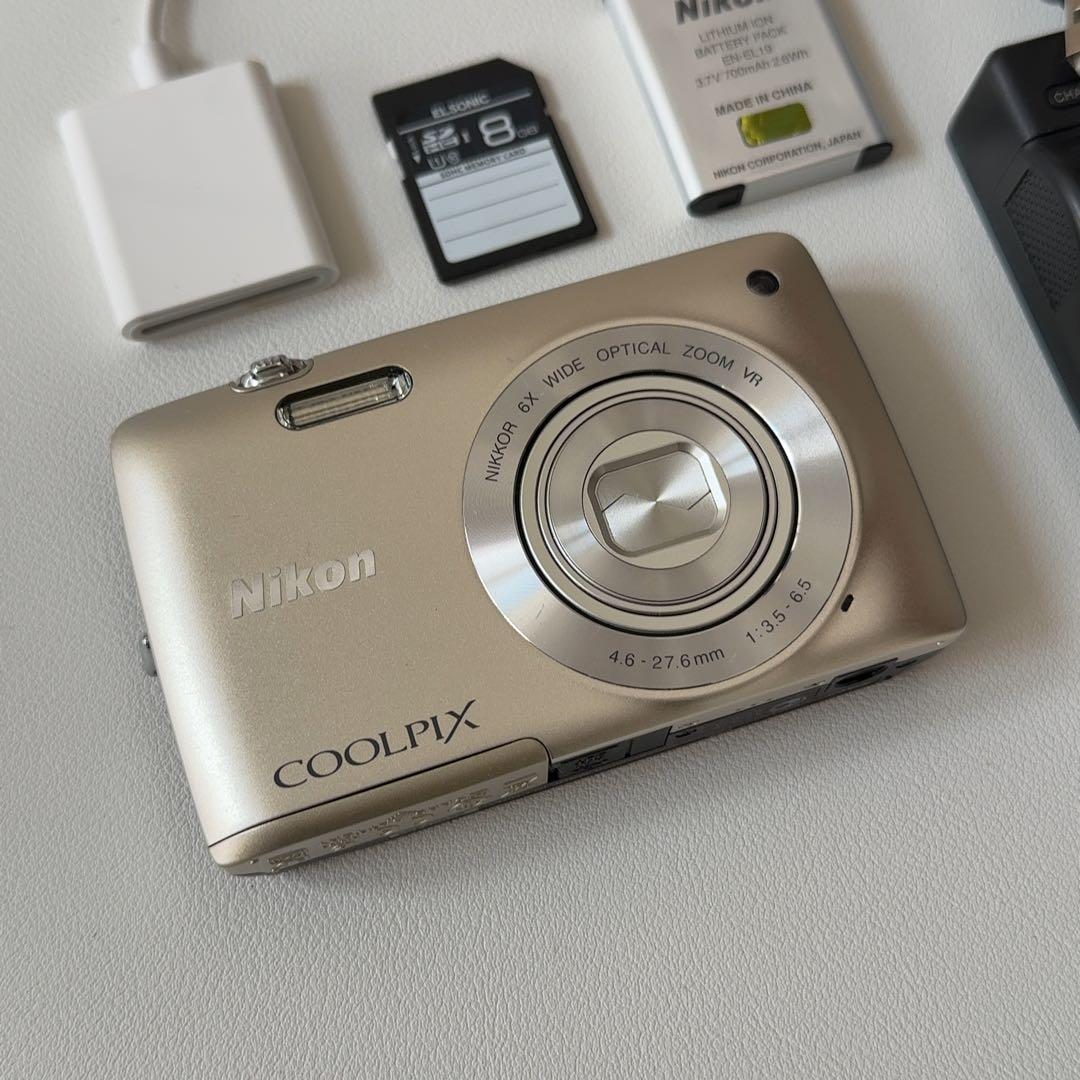 Nikon COOLPIX S4400 シルバー コンパクトデジタルカメラ