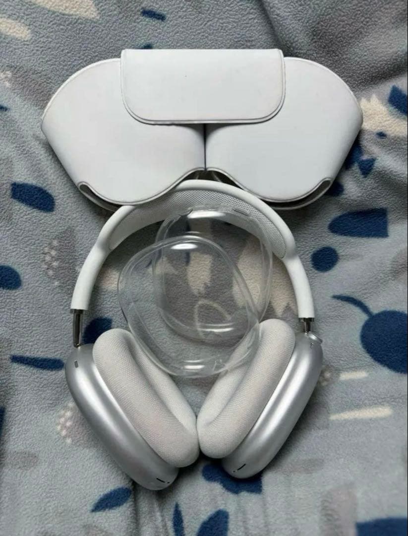 AirPods Max シルバー　Smart Case、クリアケース付き