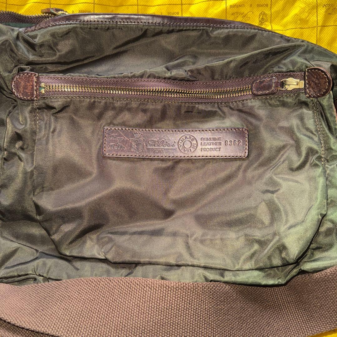 フェリージ ショルダーバッグ グリーンカラー