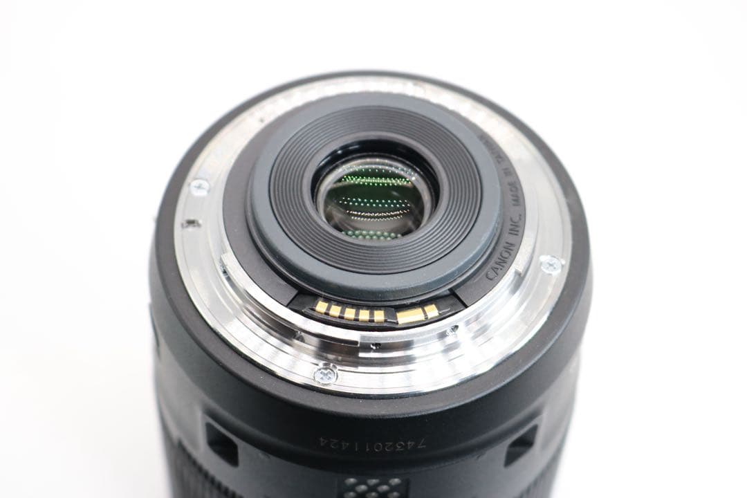 超美品 【Canon EF-S 18-135mm IS USM】 ズームレンズ