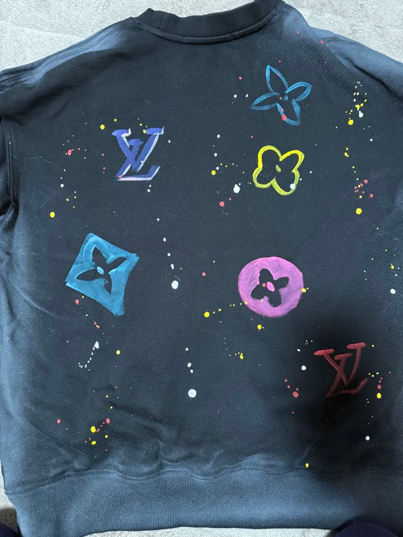 Louis Vuitton グラフィティ スウェット