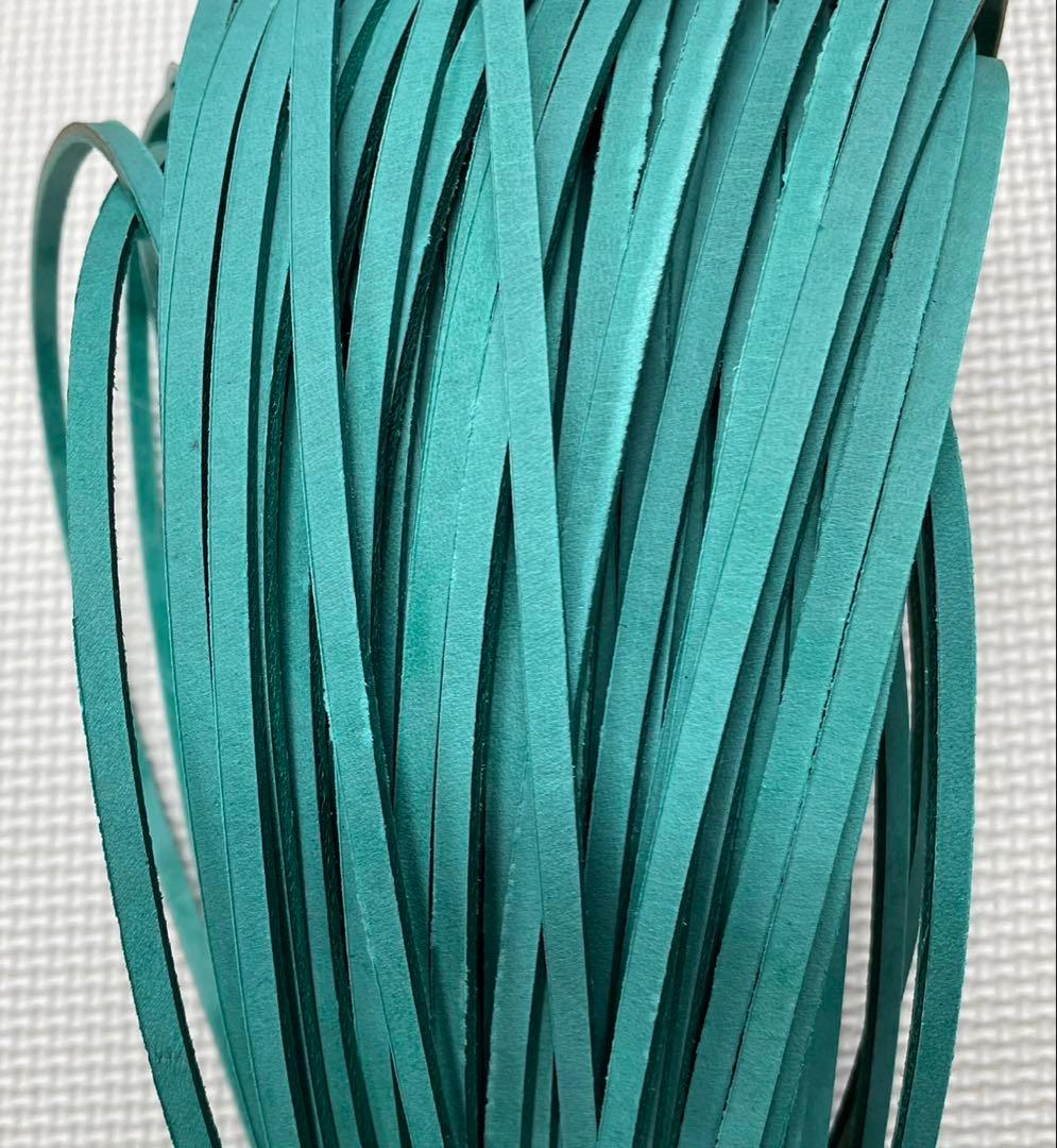 ターコイズ8、キャメル7、エメラルド3、グリス1kg