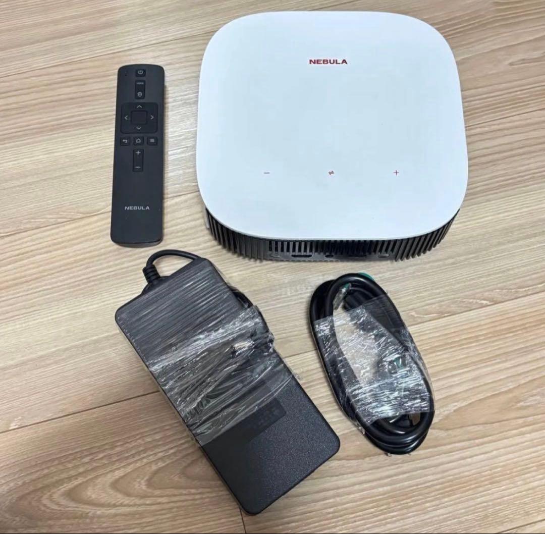 お*)様 Anker Nebula solar プロジェクター 動作確認済 一部