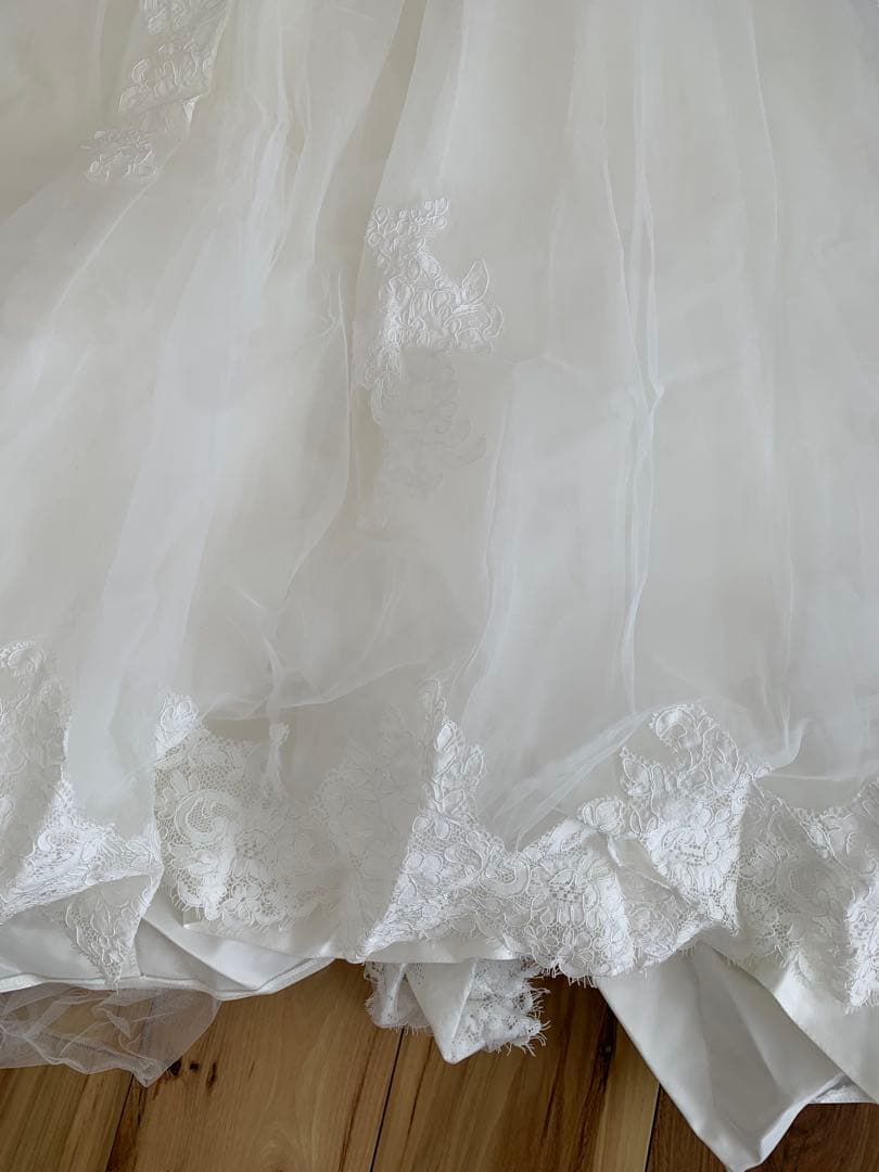 YNS ホワイト Aライン ウェディングドレス