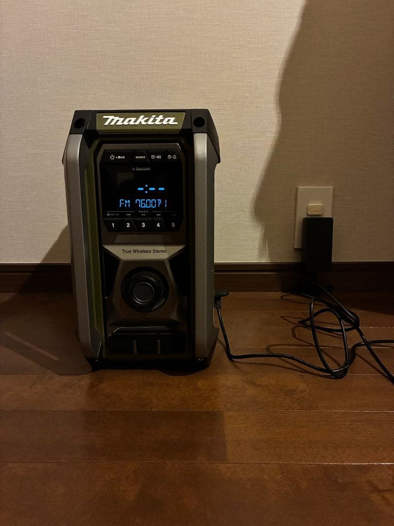 MAKITA Bluetooth 充電式ラジオスピーカー MR005G