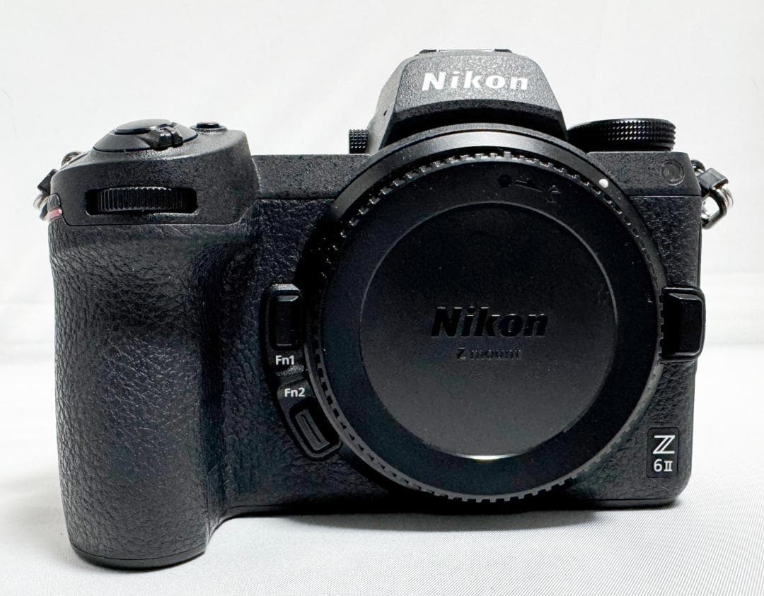 【値下げ】Nikon Z6ii ミラーレスカメラ 一眼 ボディ 中古 美品