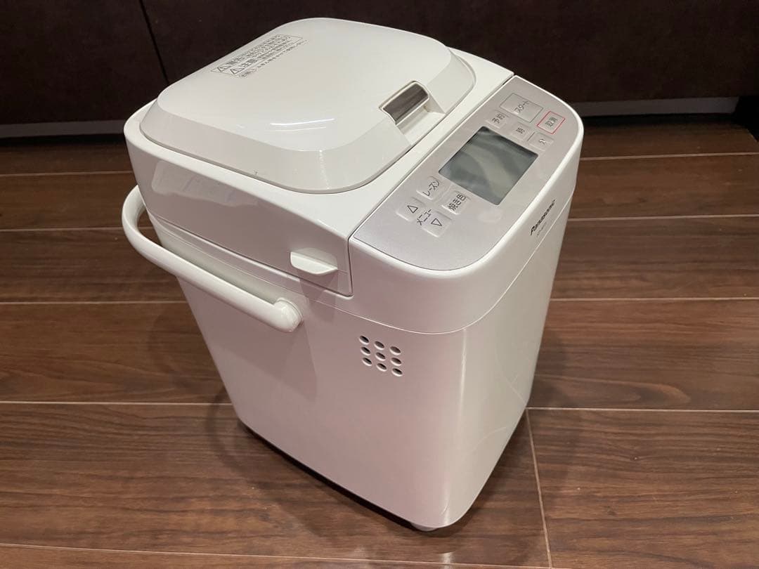 売切り！【美品！】Panasonic ホームベーカリー SD-MT3 2021年
