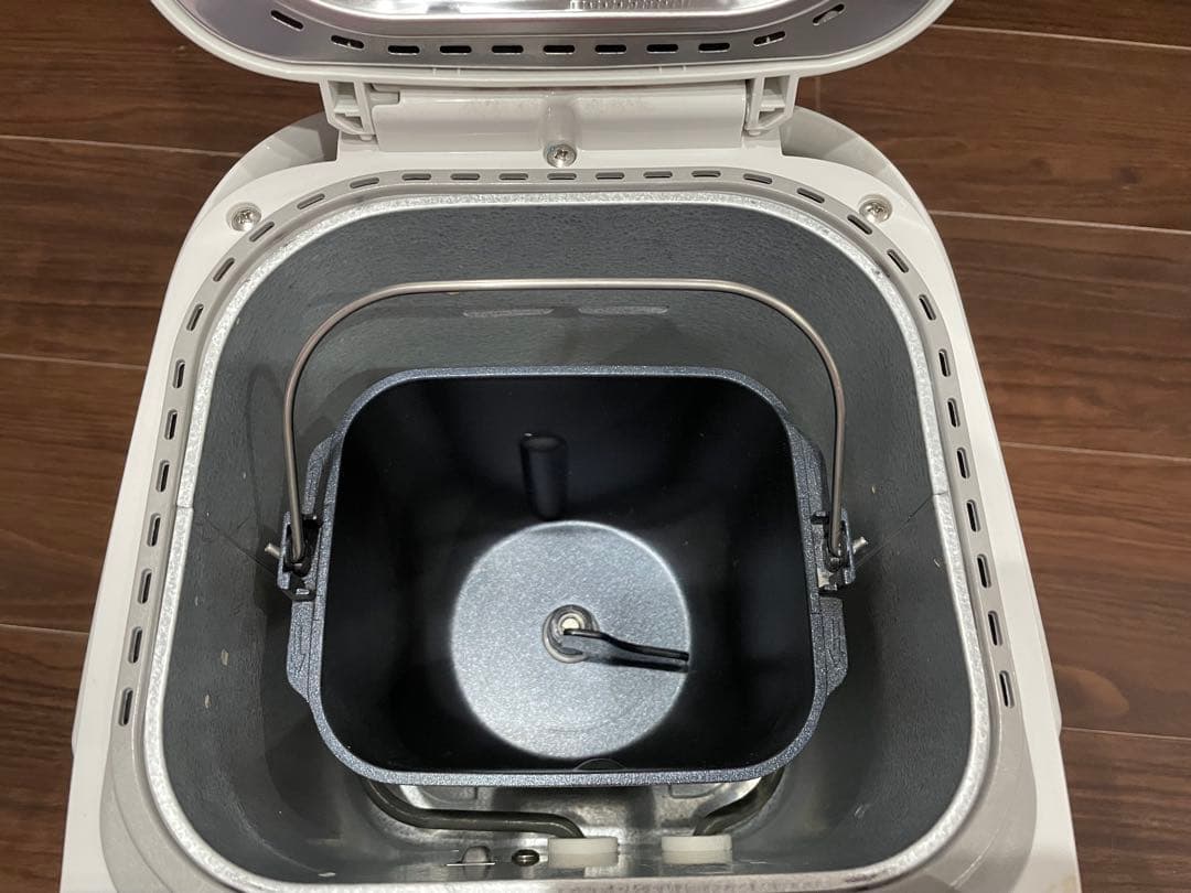 売切り！【美品！】Panasonic ホームベーカリー SD-MT3 2021年