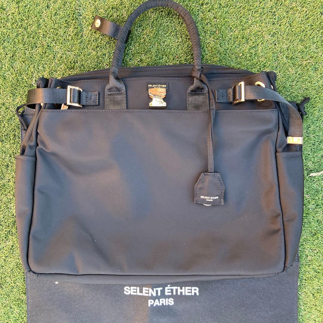 セレーンエーテルPASSION36 BLACK 高級　ビジネバッグ