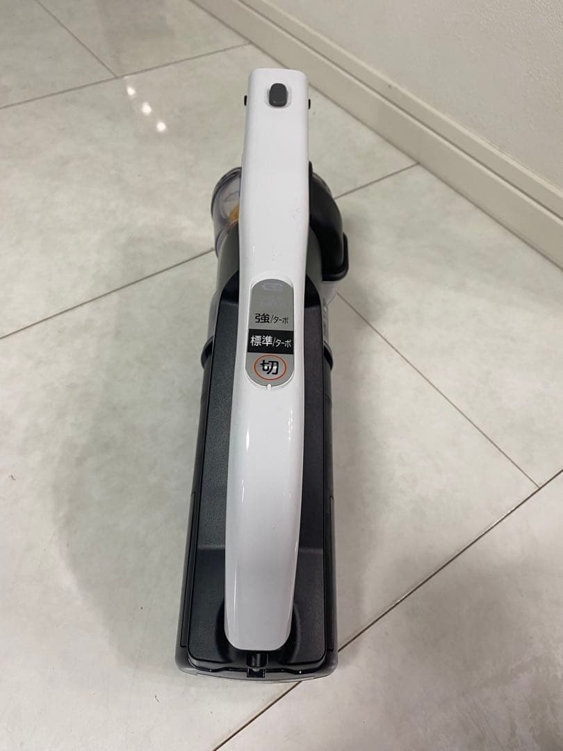 日立 コードレス掃除機2021年製　PV-BL 1H