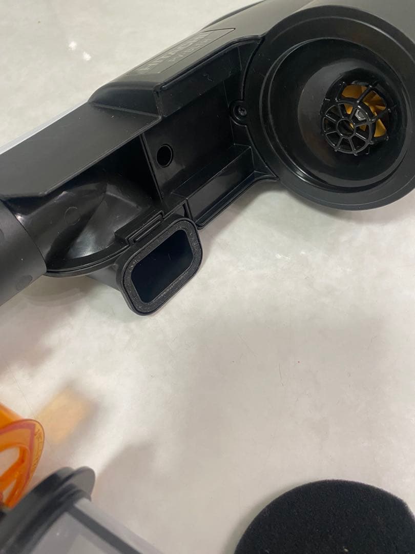 日立 コードレス掃除機2021年製　PV-BL 1H