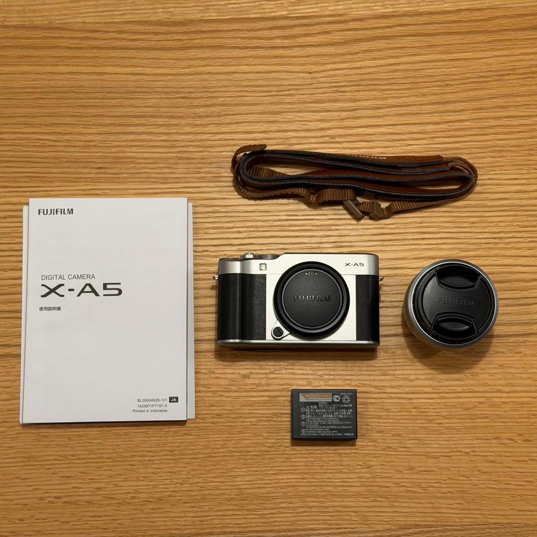 Fujifilm X-A5 レンズキット ミラーレス一眼