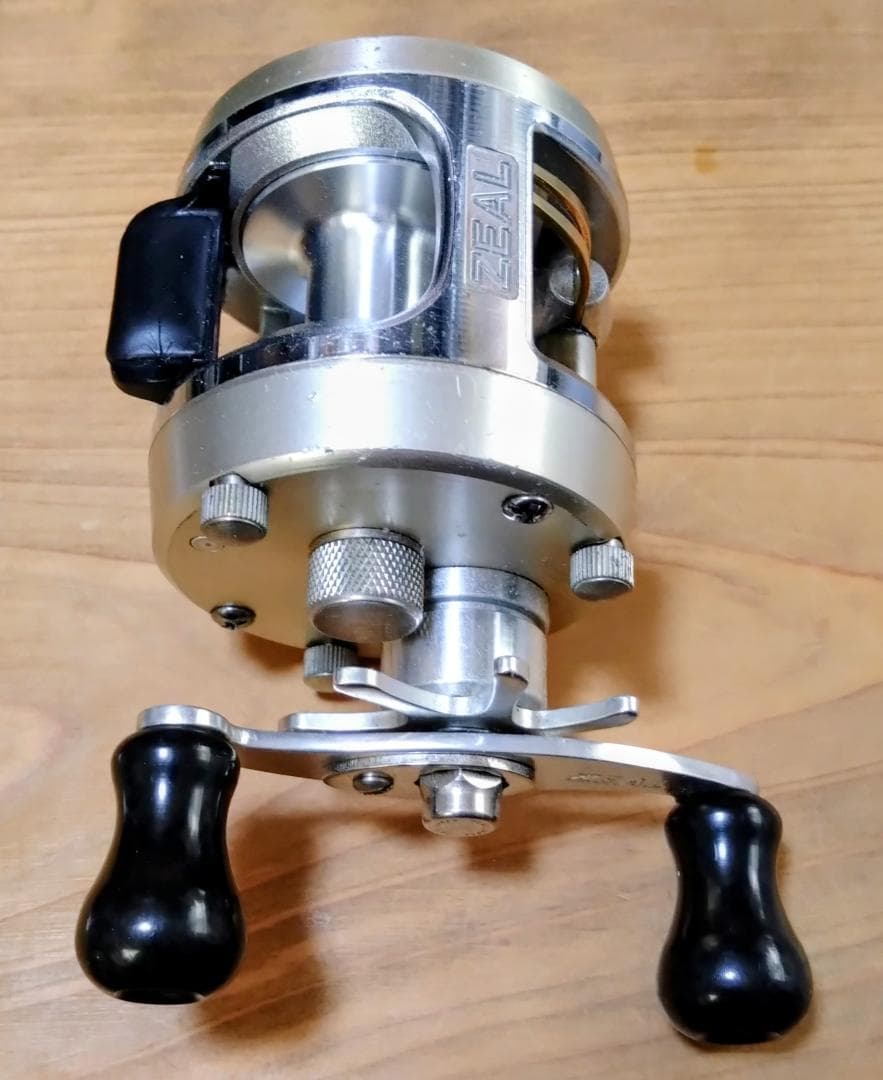 ZEAL ヘプタ　セミダイレクトリール