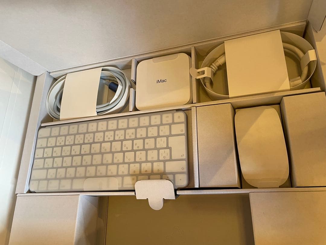 iMac 24インチ2024/M4 16GBメモリ 256GB SSD ブルー