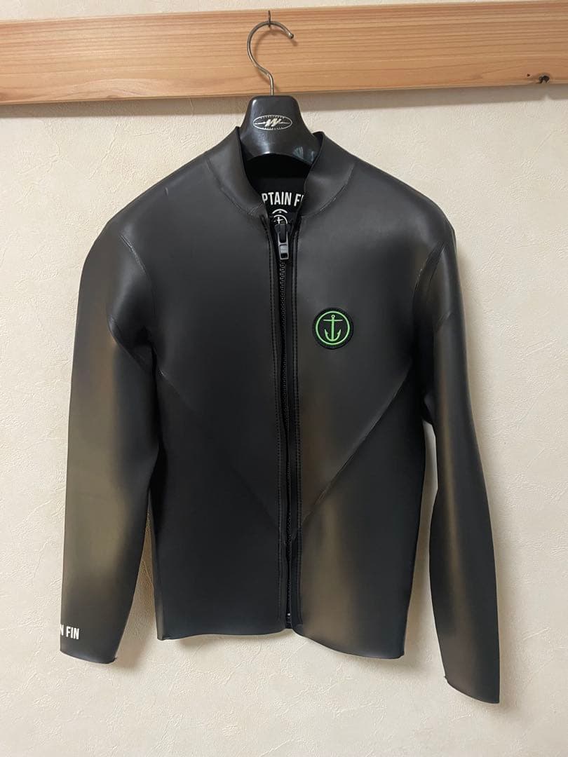 キャプテンフィン　ウェットスーツ　タッパー Mサイズ　CAPTAIN FIN