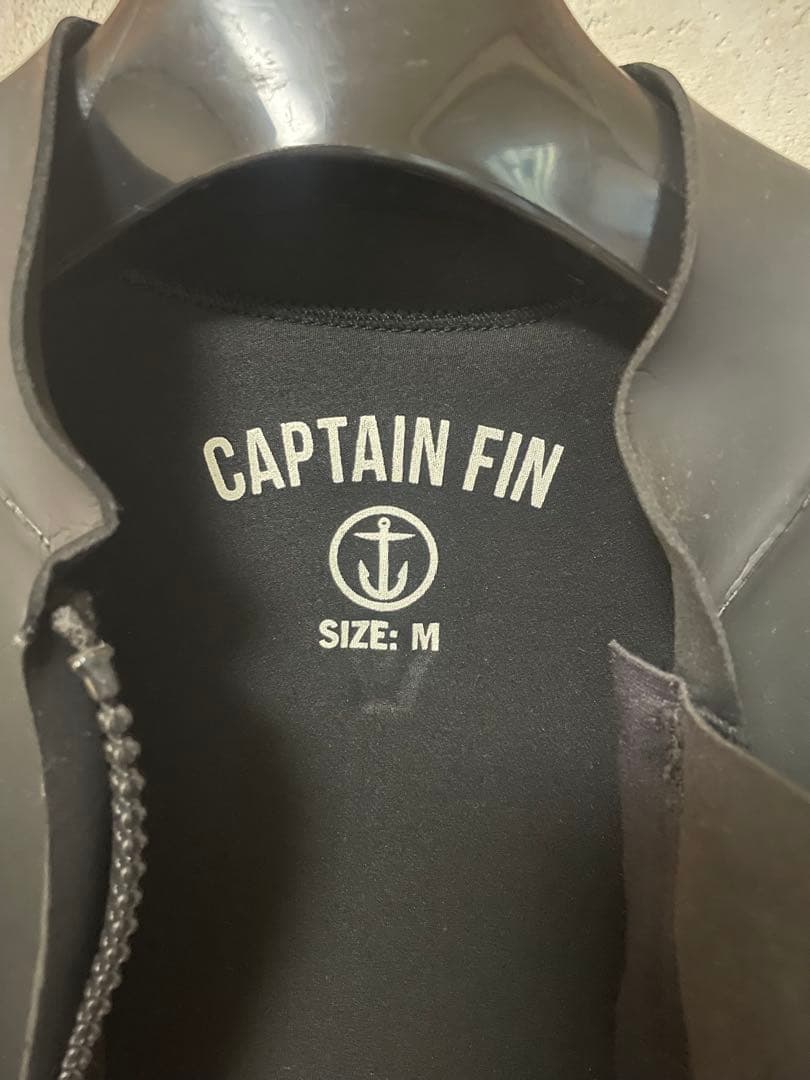 キャプテンフィン　ウェットスーツ　タッパー Mサイズ　CAPTAIN FIN