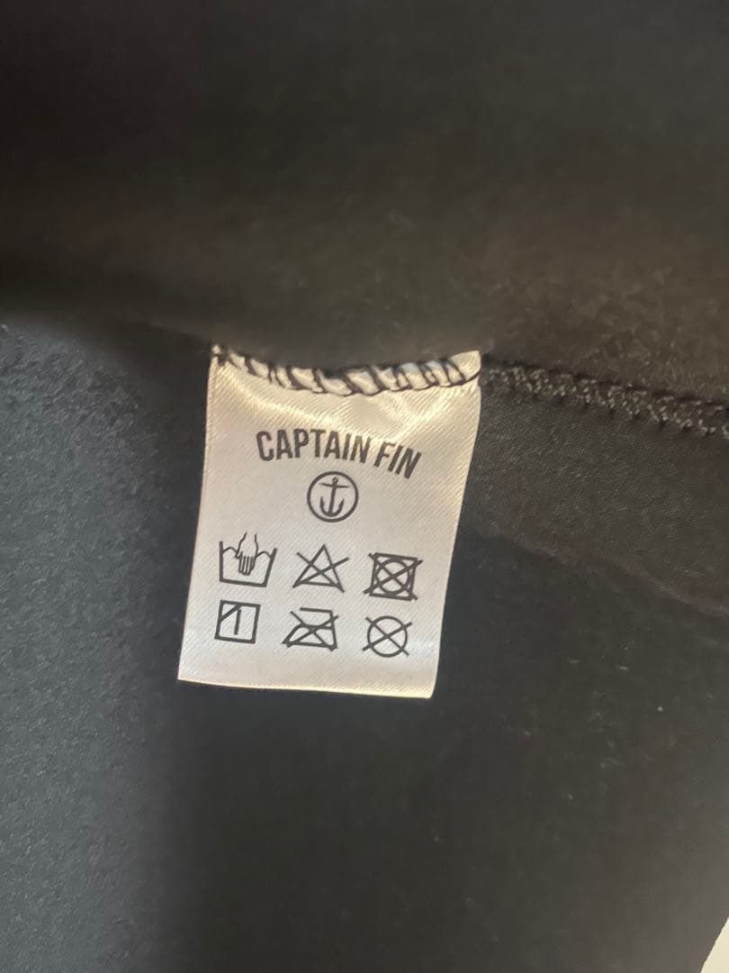 キャプテンフィン　ウェットスーツ　タッパー Mサイズ　CAPTAIN FIN