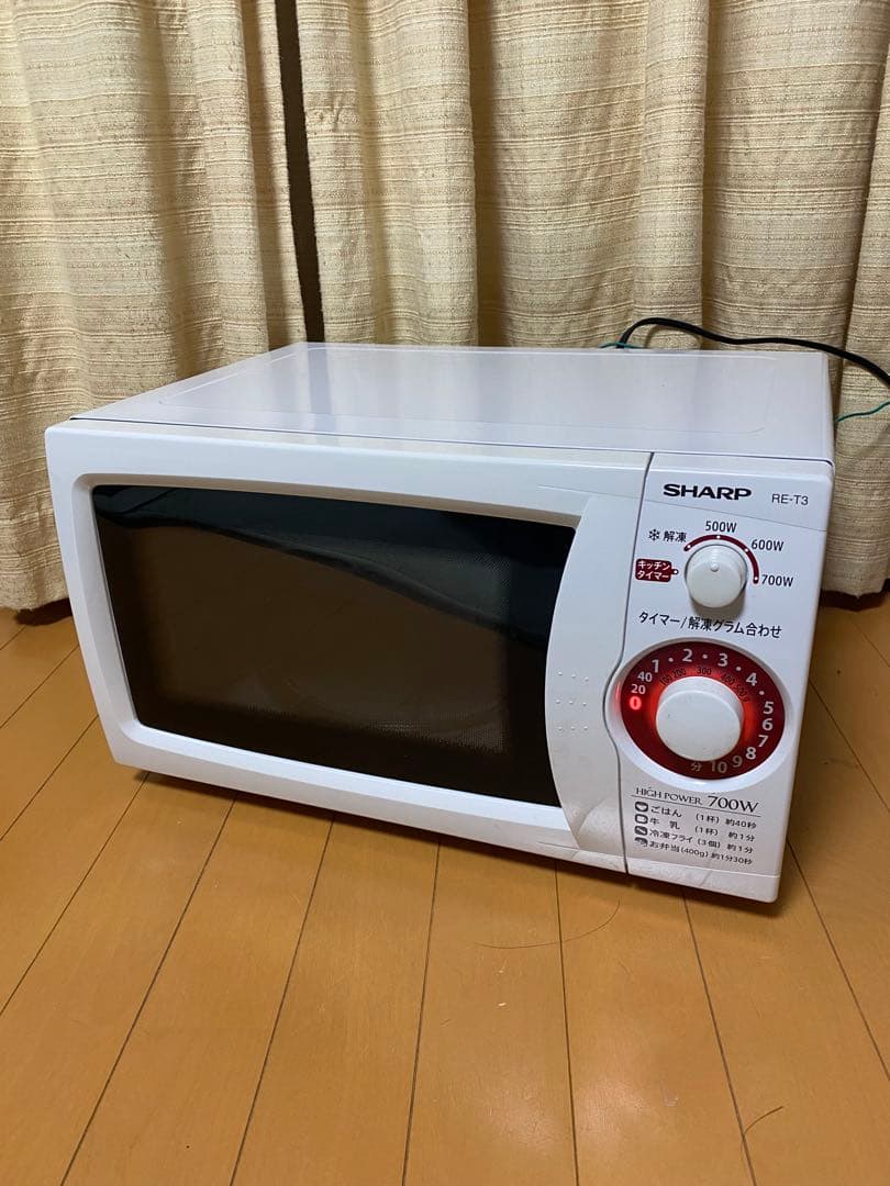 極美品　SHARP 電子レンジ RE-T3 W5 50Hz（東日本専用）