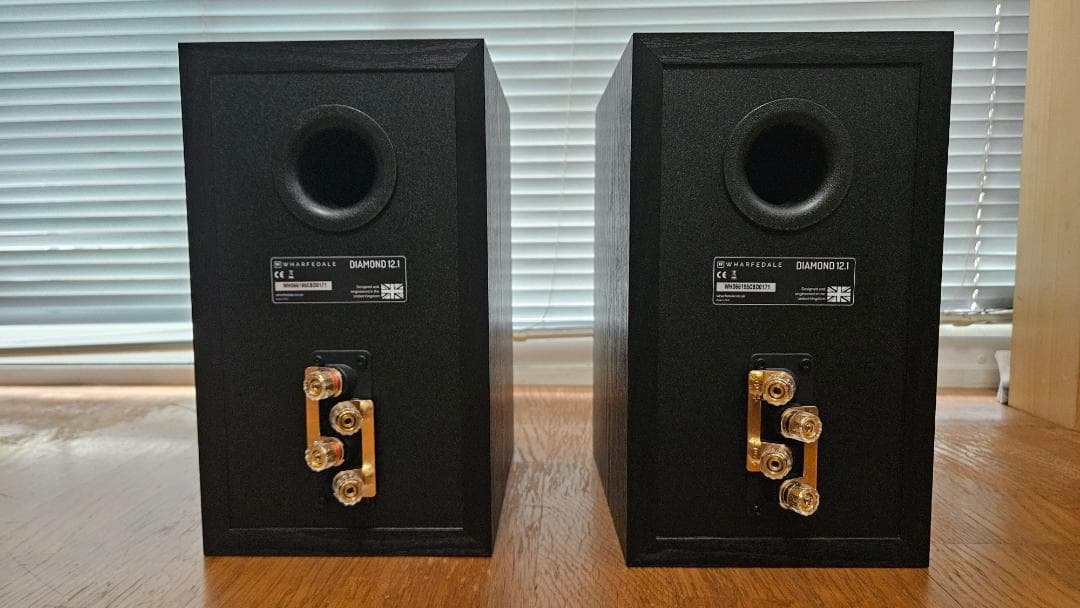 Wharfedale スピーカー 2ウェイ ブラック