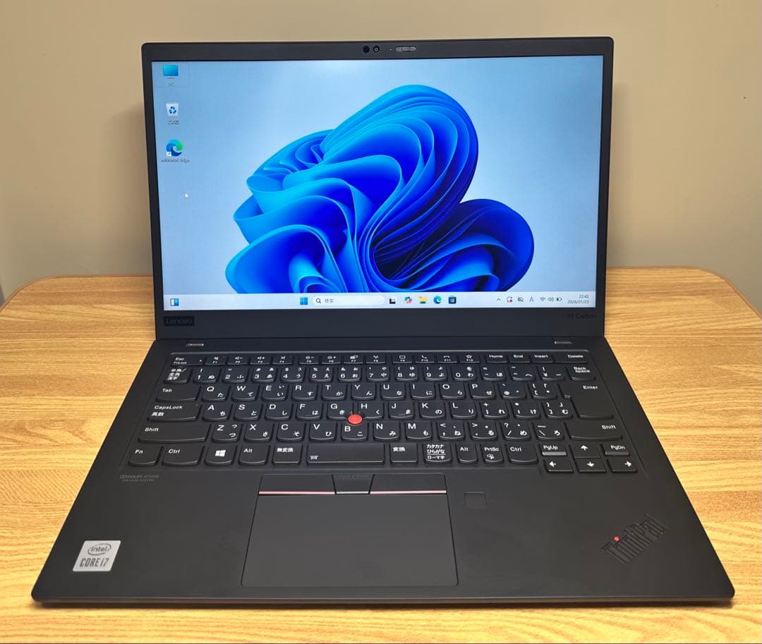 良品　Lenovo X1 gen 8, Corei7, 画面 14inch 2K