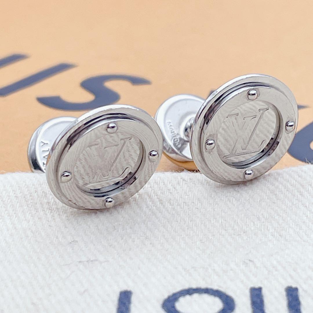 LOUIS VUITTON カフス　ブトン　ドゥ　マンシェット　モノグラム