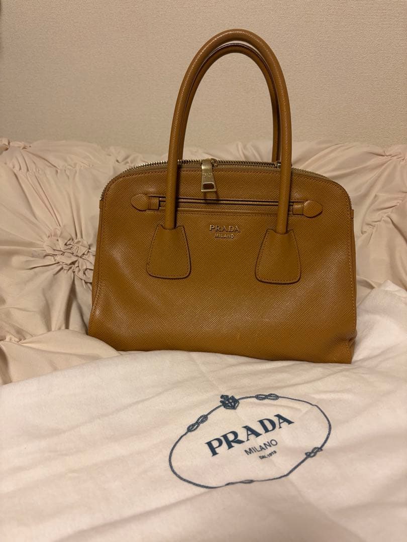 PRADA ブラウン ハンドバッグ 中型