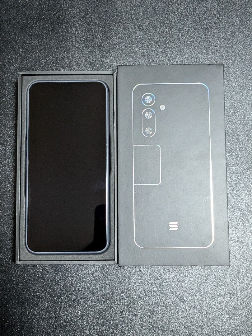 Solana Mobile Seeker スマートフォン本体