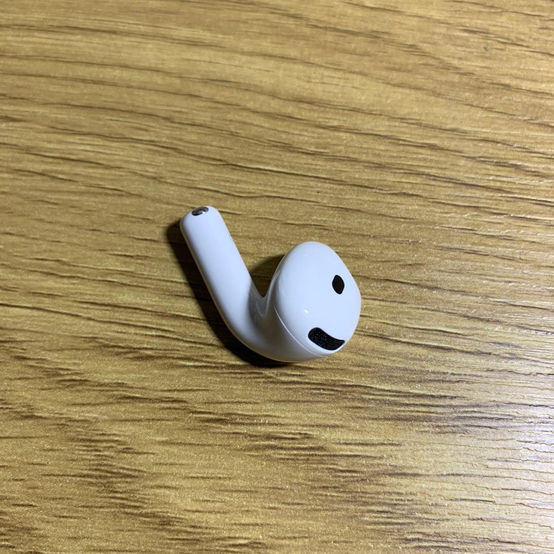 Apple AirPods 第4世代　A3059 右耳　右側　右
