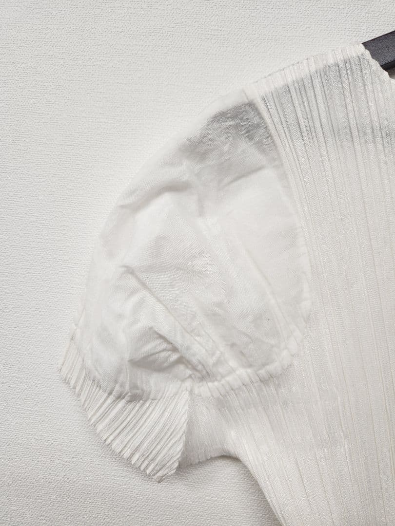 79084　PLEATSPLEASE　肩デザイン　半袖カットソー