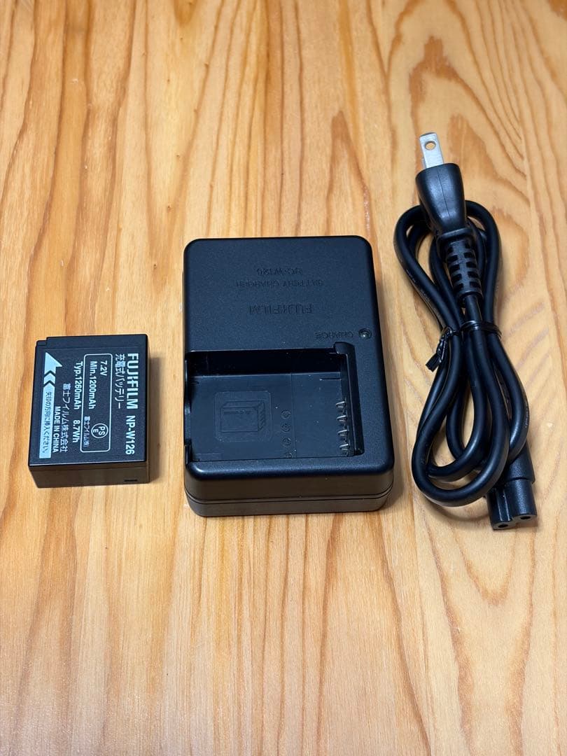 FUJIFILM X-E1 コンパクトデジタルカメラ