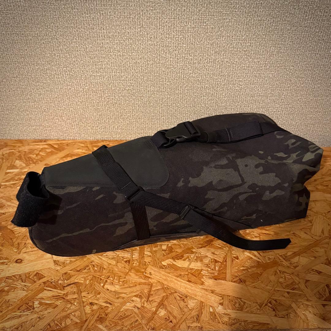 アクセサリー OUTER SHELL ADVENTURE Dropper Seatpack